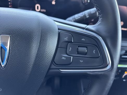 Used 2024 Buick Encore GX Sport Touring image 25