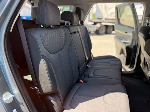 Used 2022 Hyundai Palisade SE FWD image 24