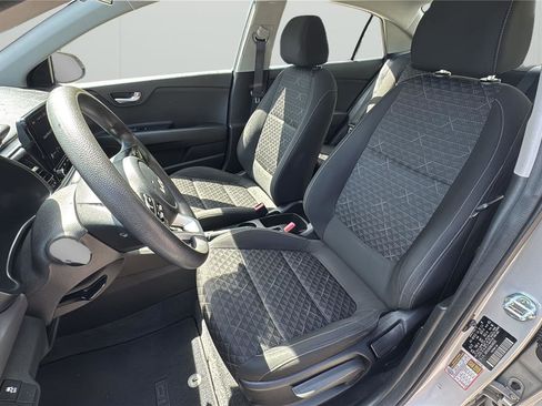 Used 2022 Kia Rio LX FWD image 10