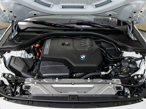 Used 2026 BMW 230i xDrive Coupe w/ Convenience Package image 5