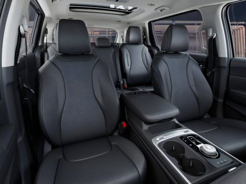 New 2026 Kia Carnival SX Prestige FWD image 15