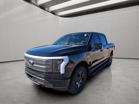 Used 2023 Ford F150 Lightning Lariat w/ Equipment Group 511A High image 1