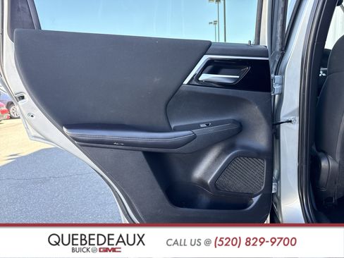 Used 2022 Mitsubishi Outlander ES image 21