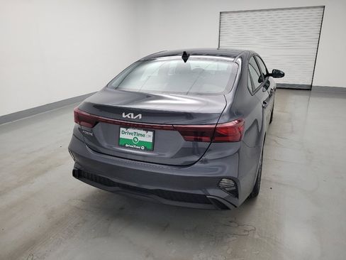 Used 2023 Kia Forte LXS FWD image 7