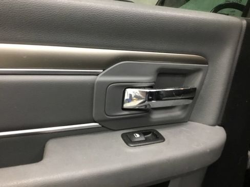 Used 2016 RAM 1500 Big Horn AWD/4WD image 11