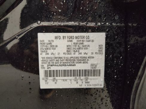 Used 2024 Ford Edge SEL image 33