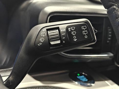 Used 2021 Ford Explorer XLT w/ Equipment Group 202A image 53