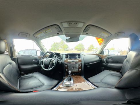 Used 2018 Nissan Armada SL image 33
