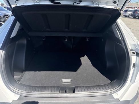 Used 2024 Hyundai Kona SEL AWD/4WD image 5