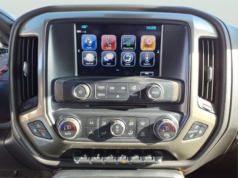 Used 2017 Chevrolet Silverado 1500 High Country image 25