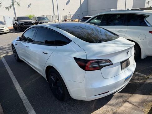 Used 2023 Tesla Model 3 Standard Range image 3