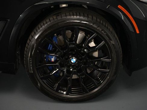 Used 2020 BMW X5 xDrive40i w/ M Sport Package AWD/4WD image 22
