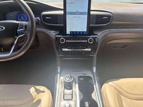 Used 2021 Ford Explorer Platinum w/ Equipment Group 601A image 36