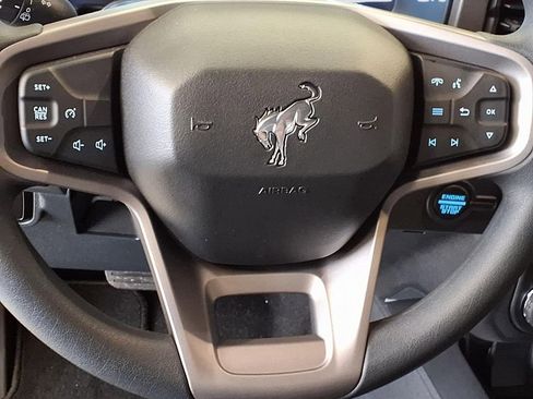 New 2025 Ford Bronco Base image 20