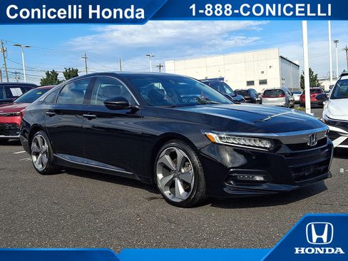 Used 2020 Honda Accord Touring image 1