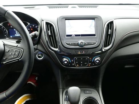 Used 2023 Chevrolet Equinox RS w/ LPO, Hit The Road Package image 20