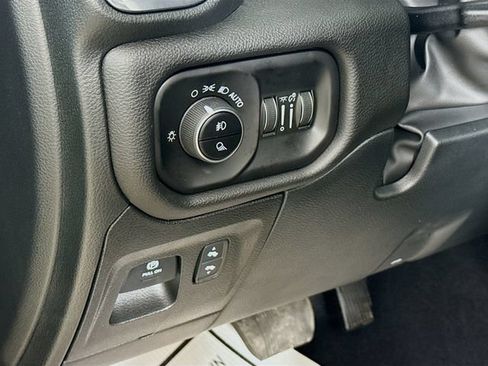 Used 2026 RAM 1500 Laramie w/ Sport Appearance Package AWD/4WD image 10