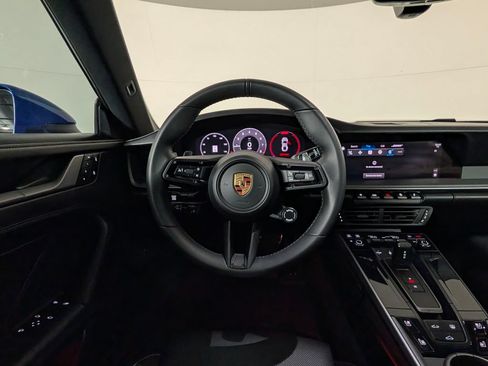 Certified 2025 Porsche 911 Carrera RWD image 21