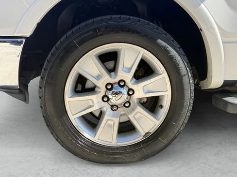 Used 2011 Ford F150 Lariat image 23