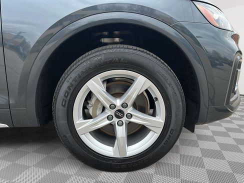 Used 2023 Audi Q5 2.0T Premium w/ Convenience Package AWD/4WD image 12