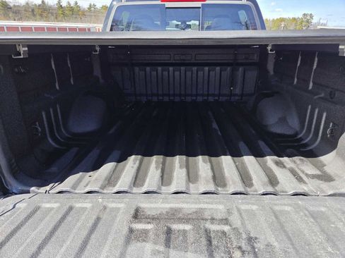 Used 2016 Chevrolet Colorado Z71 image 14