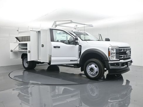 New 2024 Ford F450 XL w/ XL Chrome Package image 37