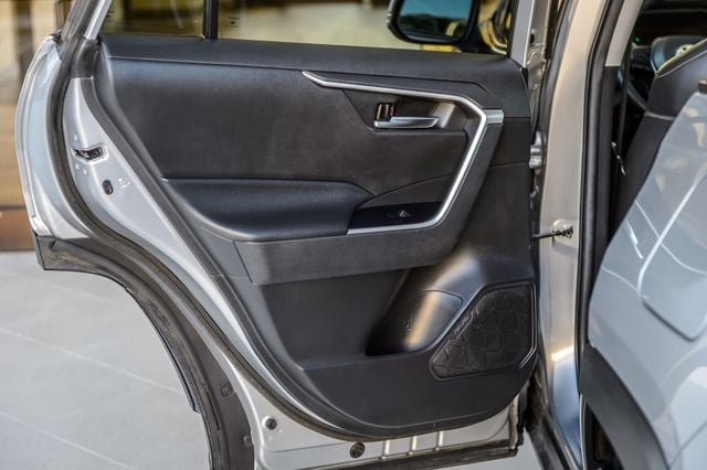 Used 2021 Toyota RAV4 XLE Premium FWD image 48