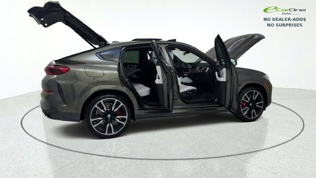 Used 2026 BMW X6 M60i AWD/4WD image 19