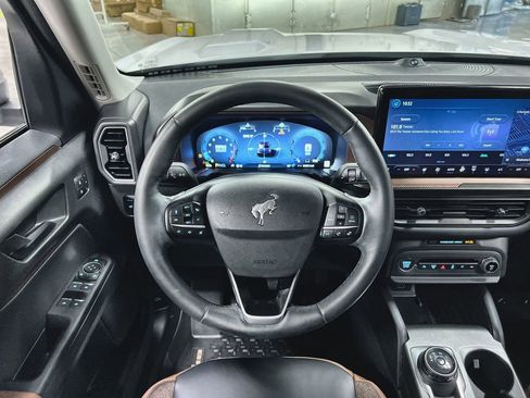 Used 2025 Ford Bronco Sport Outer Banks w/ Outer Banks Tech Package+ AWD/4WD image 20