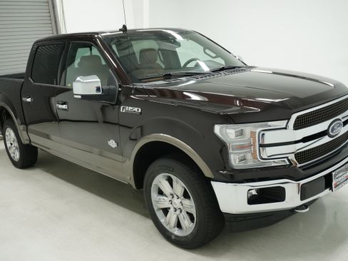 Used 2018 Ford F150 King Ranch w/ Equipment Group 601A Luxury AWD/4WD image 3