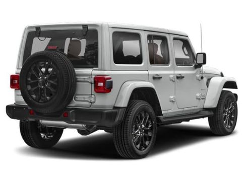 Used 2021 Jeep Wrangler Unlimited Sahara w/ Cold Weather Group image 3