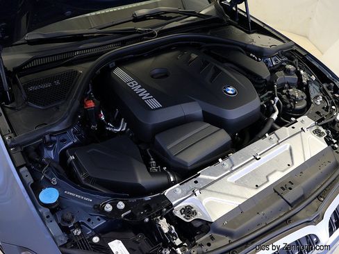 Certified 2026 BMW 330i xDrive Sedan AWD/4WD image 38