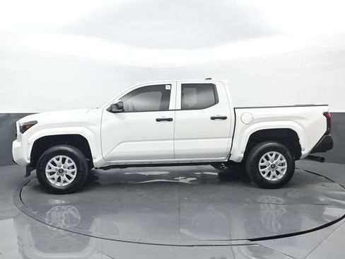 Used 2026 Toyota Tacoma SR RWD image 20