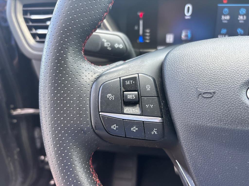 Used 2024 Ford Escape ST-Line w/ Tech Pack #1 FWD image 15