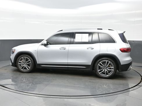 Used 2021 Mercedes-Benz GLB 35 AMG 4MATIC image 3