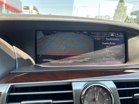 Used 2014 Lexus LS 460 L w/ Ultra Luxury Package AWD/4WD image 25