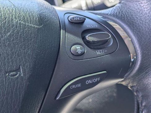 Used 2023 Nissan Murano SV FWD image 14