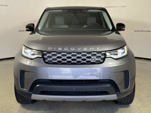 Used 2024 Land Rover Discovery S AWD/4WD image 8