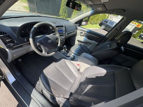 Used 2009 Hyundai Santa Fe GLS FWD image 7