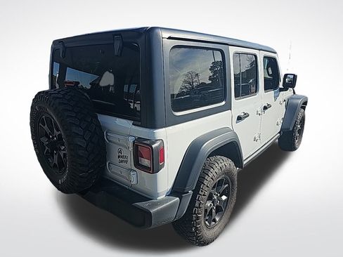 Used 2020 Jeep Wrangler Unlimited Sport image 3