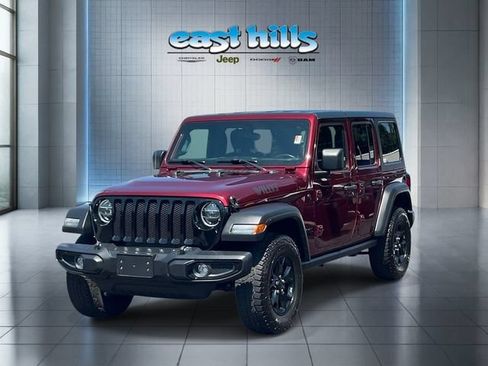 Used 2021 Jeep Wrangler Unlimited Sport AWD/4WD image 3