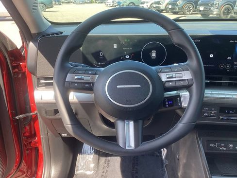 Used 2024 Hyundai Kona SEL w/ Convenience Package AWD/4WD image 17