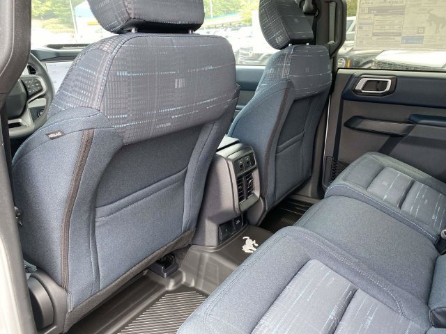 New 2026 Ford Bronco Heritage Edition AWD/4WD image 10