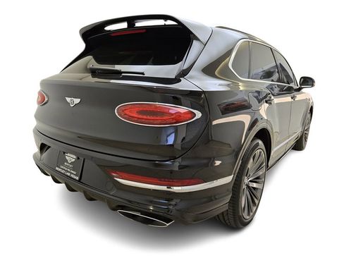 Used 2021 Bentley Bentayga Speed AWD/4WD image 13
