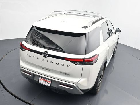 Used 2023 Nissan Pathfinder Platinum w/ Cargo Package AWD/4WD image 32