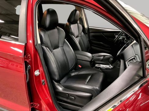 Used 2023 Subaru Ascent Limited w/ Technology Package AWD/4WD image 9