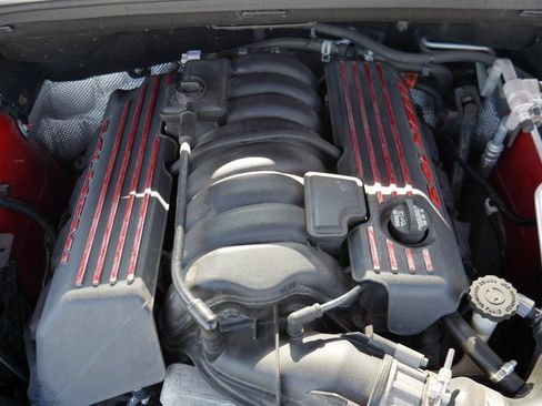 Used 2015 Jeep Grand Cherokee SRT w/ Luxury Group II image 34