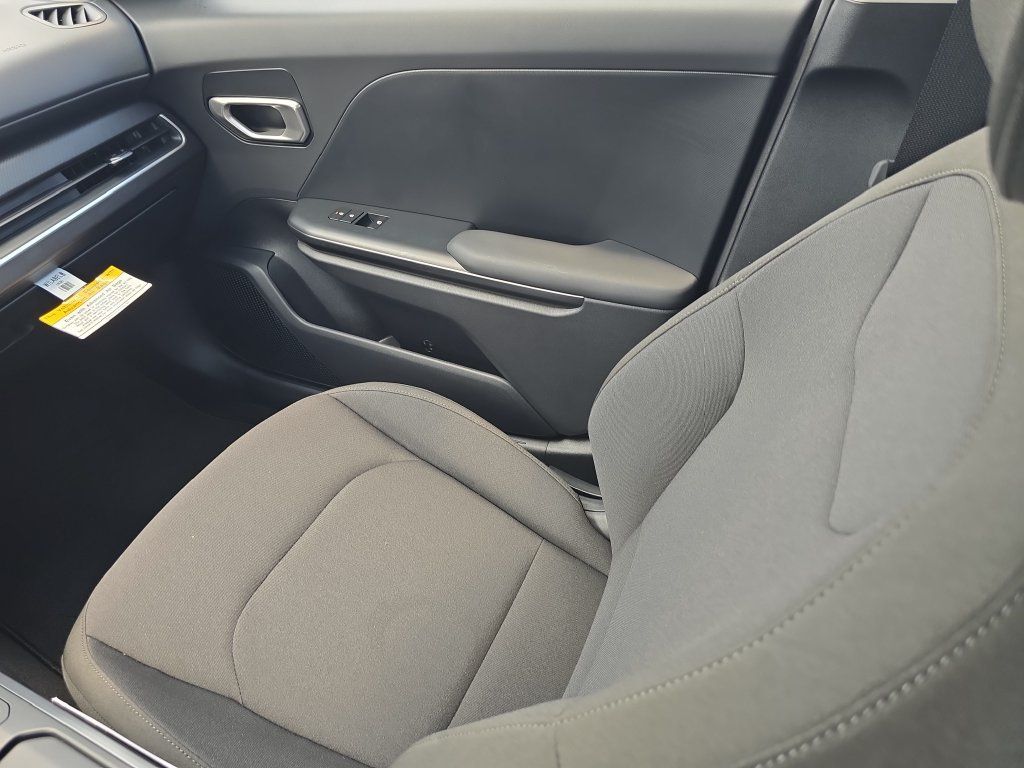 New 2026 Kia K4 FWD image 15
