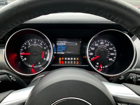 Used 2020 Ford Mustang Coupe w/ Equipment Group 101A RWD image 12