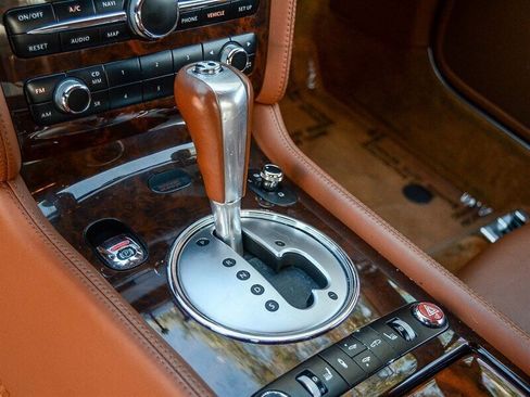 Used 2009 Bentley Continental GT w/ Convenience Specification Pkg image 19